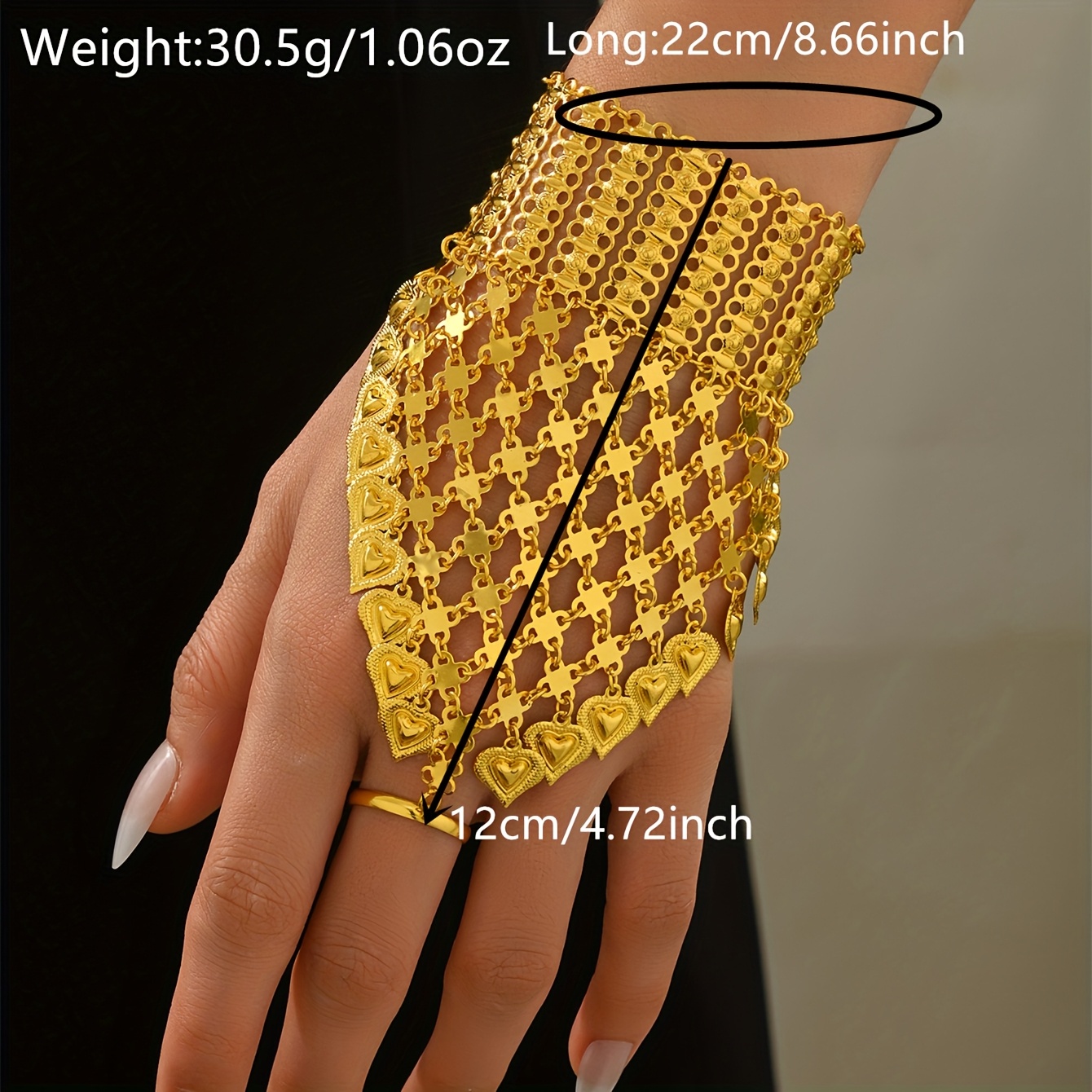 Heart-Shaped Tassel Ethnic Bracelet with Golden Detailing